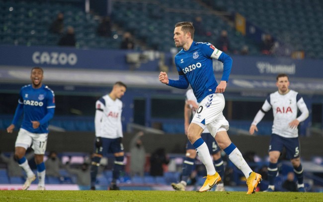 一直以其强 一直以其强