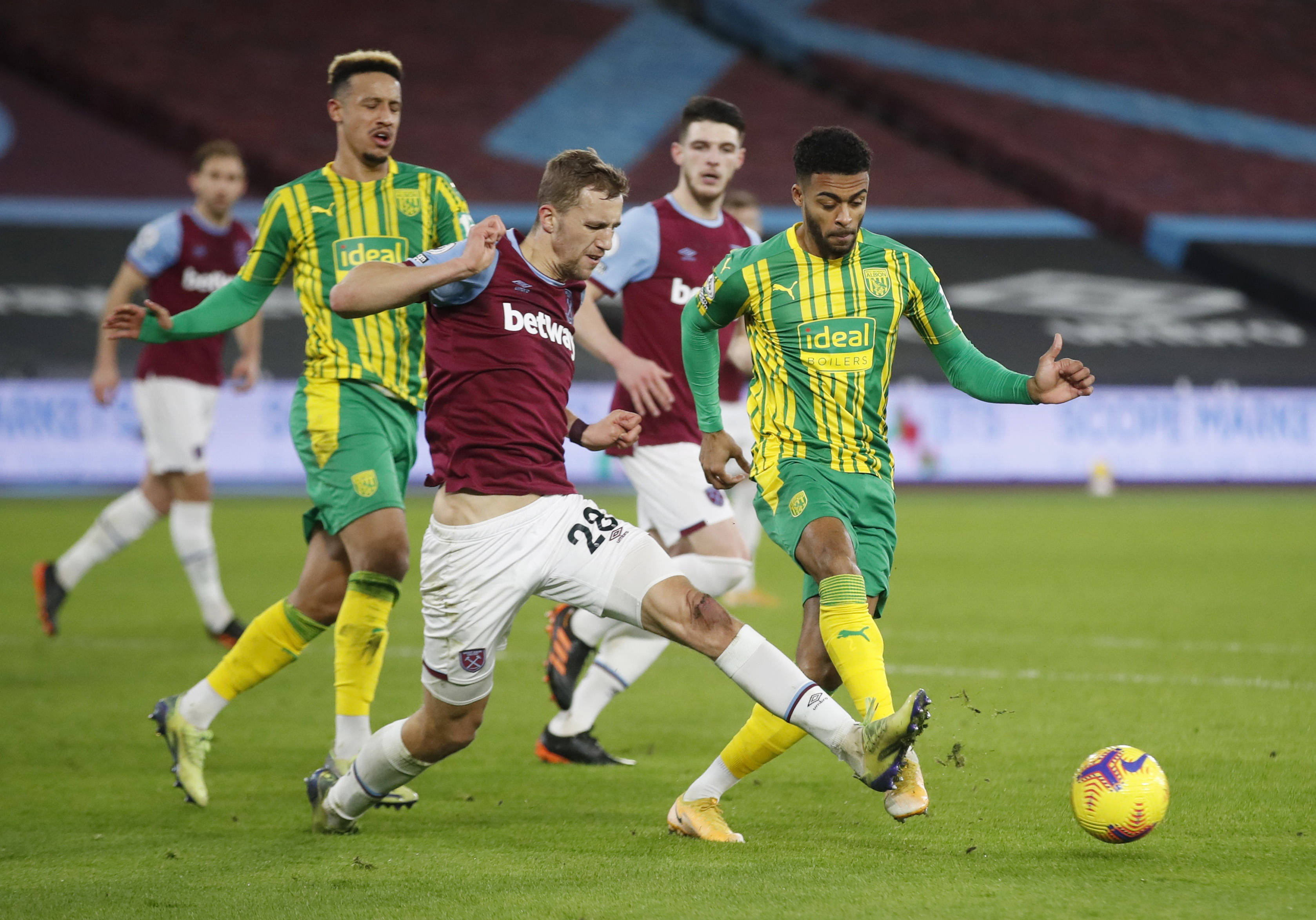 为观众献上 为观众献上